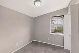 534 Henderson Cir, Garland, TX 75040 - Photo 9