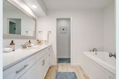 208 Meadowhill Drive, Benbrook, TX 76126 - Photo 33