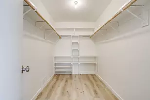 208 Meadowhill Dr, Benbrook, TX 76126 - Photo 35