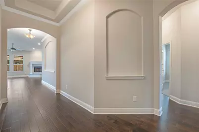 2811 Diamond Ridge Drive, Arlington, TX 76001 - Photo 5