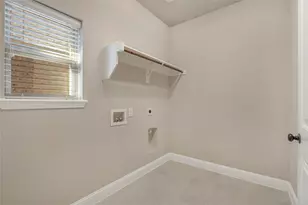 2811 Diamond Ridge Dr, Arlington, TX 76001 - Photo 7