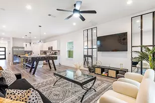 2610 Birmingham Ave, Dallas, TX 75215 - Photo 1