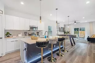 2610 Birmingham Ave, Dallas, TX 75215 - Photo 3