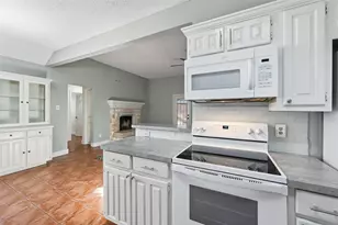 4912 Arborgate Dr, Arlington, TX 76017 - Photo 21