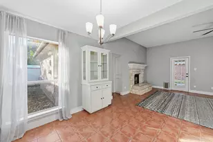 4912 Arborgate Dr, Arlington, TX 76017 - Photo 9