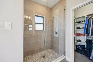 7508 W Shore Dr, The Colony, TX 75056 - Photo 19