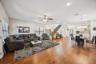 7508 W Shore Dr, The Colony, TX 75056 - Photo 9