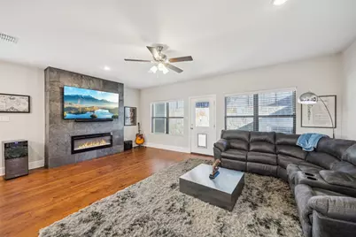 7508 W Shore Drive, The Colony, TX 75056 - Photo 11