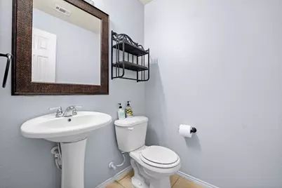 412 Sandy Creek Drive, Fort Worth, TX 76131 - Photo 9