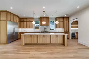 6424 Marquita Ave, Dallas, TX 75214 - Photo 9