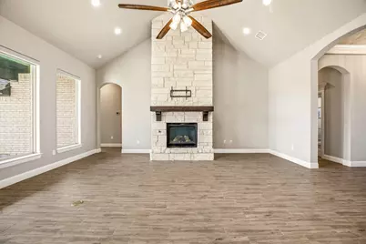 412 Fowler Drive, Granbury, TX 76048 - Photo 13