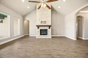 412 Fowler Dr, Granbury, TX 76048 - Photo 13