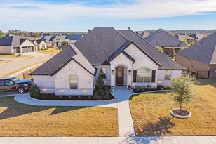 412 Fowler Dr, Granbury, TX 76048 - Photo 1