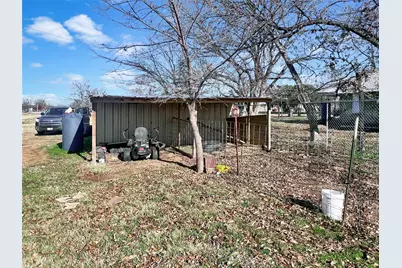 1100 Alford Street, Graham, TX 76450 - Photo 19