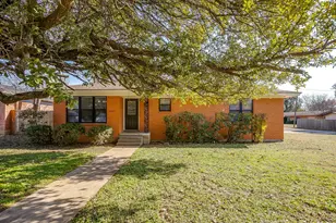 1327 Southern Blvd, Cleburne, TX 76033 - Photo 3