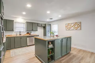 1327 Southern Blvd, Cleburne, TX 76033 - Photo 17