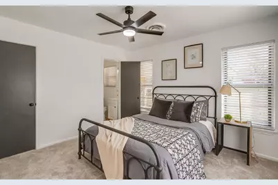 1327 Southern Boulevard, Cleburne, TX 76033 - Photo 23