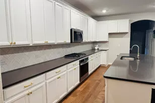 1117 Milfoil Dr, Justin, TX 76247 - Photo 3