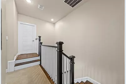 762 Lacey Oaks Place, Dallas, TX 75204 - Photo 15