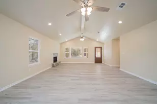 117 Cypress Cir, Mount Vernon, TX 75457 - Photo 11