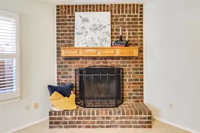 6517 Oak Forest Court, Fort Worth, TX 76112 - Photo 7