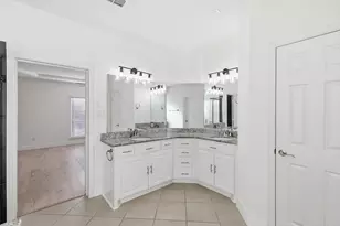 11813 Smithton Ave, McKinney, TX 75071 - Photo 21