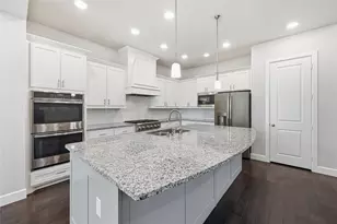 1132 Cemetery Hill Rd, Carrollton, TX 75007 - Photo 9