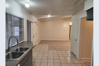 2654 Princeton Drive, Lancaster, TX 75134 - Photo 9