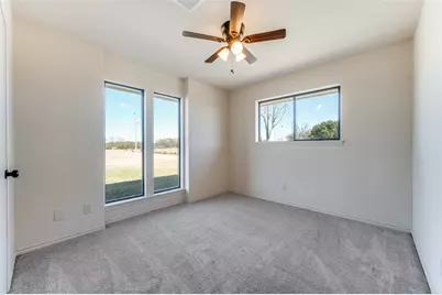 10422 Strittmatter Road, Pilot Point, TX 76258 - Photo 13