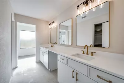 10422 Strittmatter Road, Pilot Point, TX 76258 - Photo 9