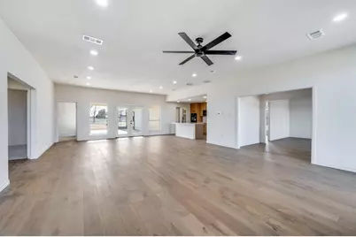 10422 Strittmatter Road, Pilot Point, TX 76258 - Photo 5