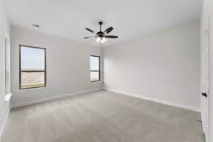 140 Lila Lk Dr, Waxahachie, TX 75165 - Photo 5