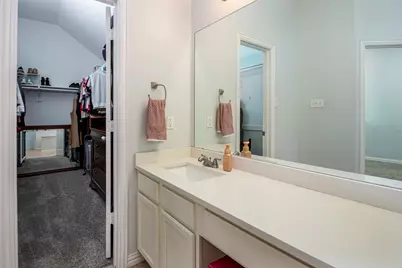 2409 Chesterwood Drive, Little Elm, TX 75068 - Photo 17