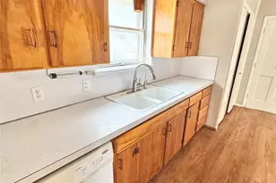 2261 Springhill Dr, Dallas, TX 75228 - Photo 3