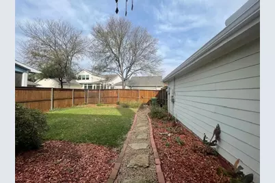 8525 Hudson Street, North Richland Hills, TX 76180 - Photo 21