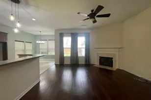 8525 Hudson St, North Richland Hills, TX 76180 - Photo 5