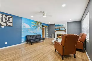 102 Woodland Dr, Highland Village, TX 75077 - Photo 9