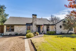 9702 El Patio Dr, Dallas, TX 75218 - Photo 3