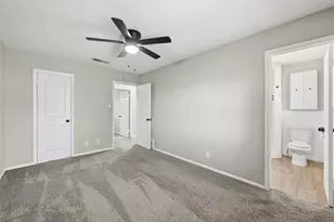 6524 Bernadine Dr, Watauga, TX 76148 - Photo 13