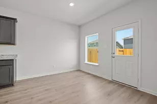 9652 Stranton Dr, Fort Worth, TX 76140 - Photo 3