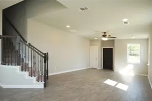 712 Prairie Creek Dr, Princeton, TX 75407 - Photo 5