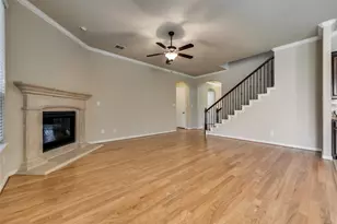 2025 Zander Dr, Frisco, TX 75036 - Photo 11