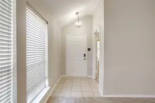 304 Limestone Dr, Alvarado, TX 76009 - Photo 3