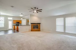 304 Limestone Dr, Alvarado, TX 76009 - Photo 5