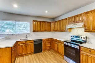 4137 Huckleberry Dr, Fort Worth, TX 76137 - Photo 11