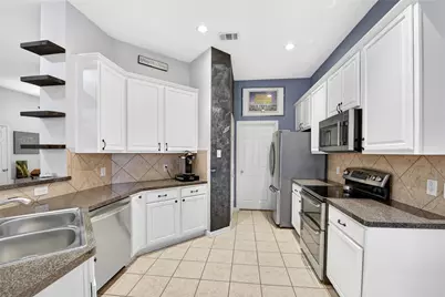 10120 Coolidge Drive, McKinney, TX 75072 - Photo 3