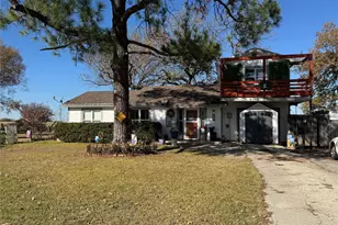 210 Davis Ranch Rd, Alvarado, TX 76009 - Photo 1