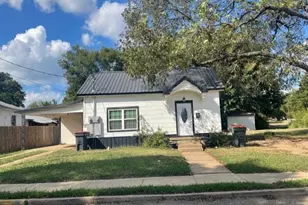 545 E Houston St, Paris, TX 75460 - Photo 3