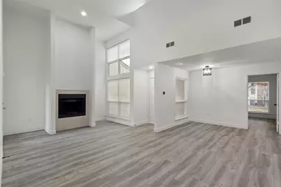 12816 Woodbend Court, Dallas, TX 75243 - Photo 5