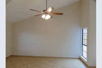 9402 Sugarberry Road, Dallas, TX 75249 - Photo 23